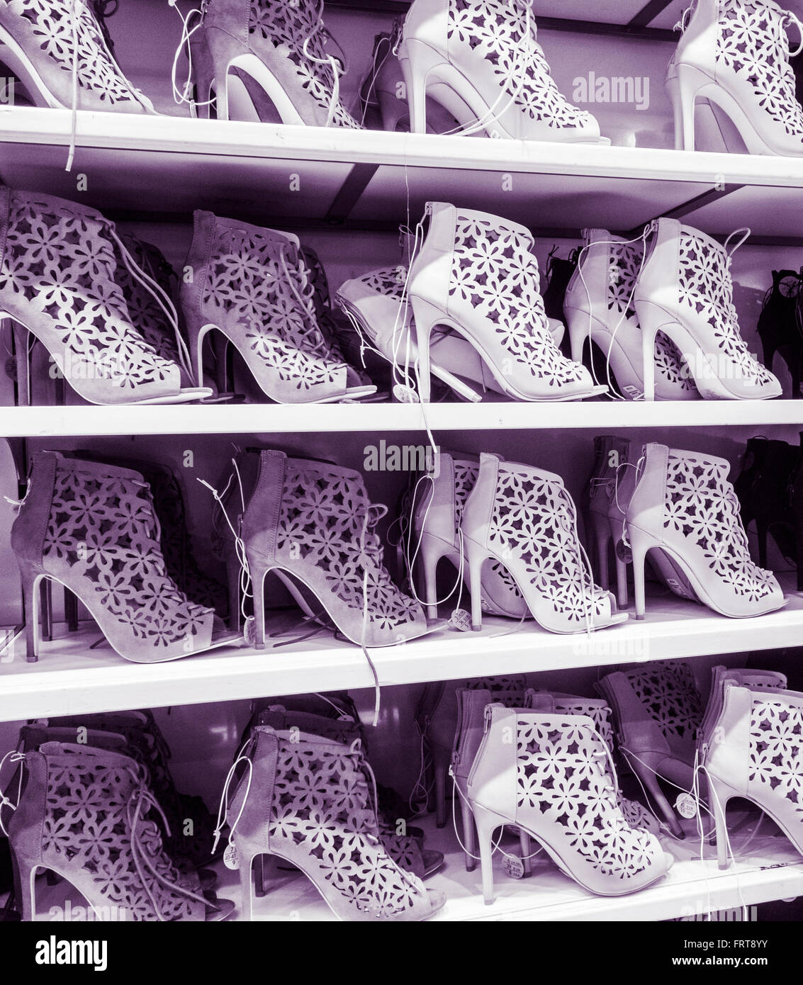 Zapatos primark imágenes de alta resolución - Alamy