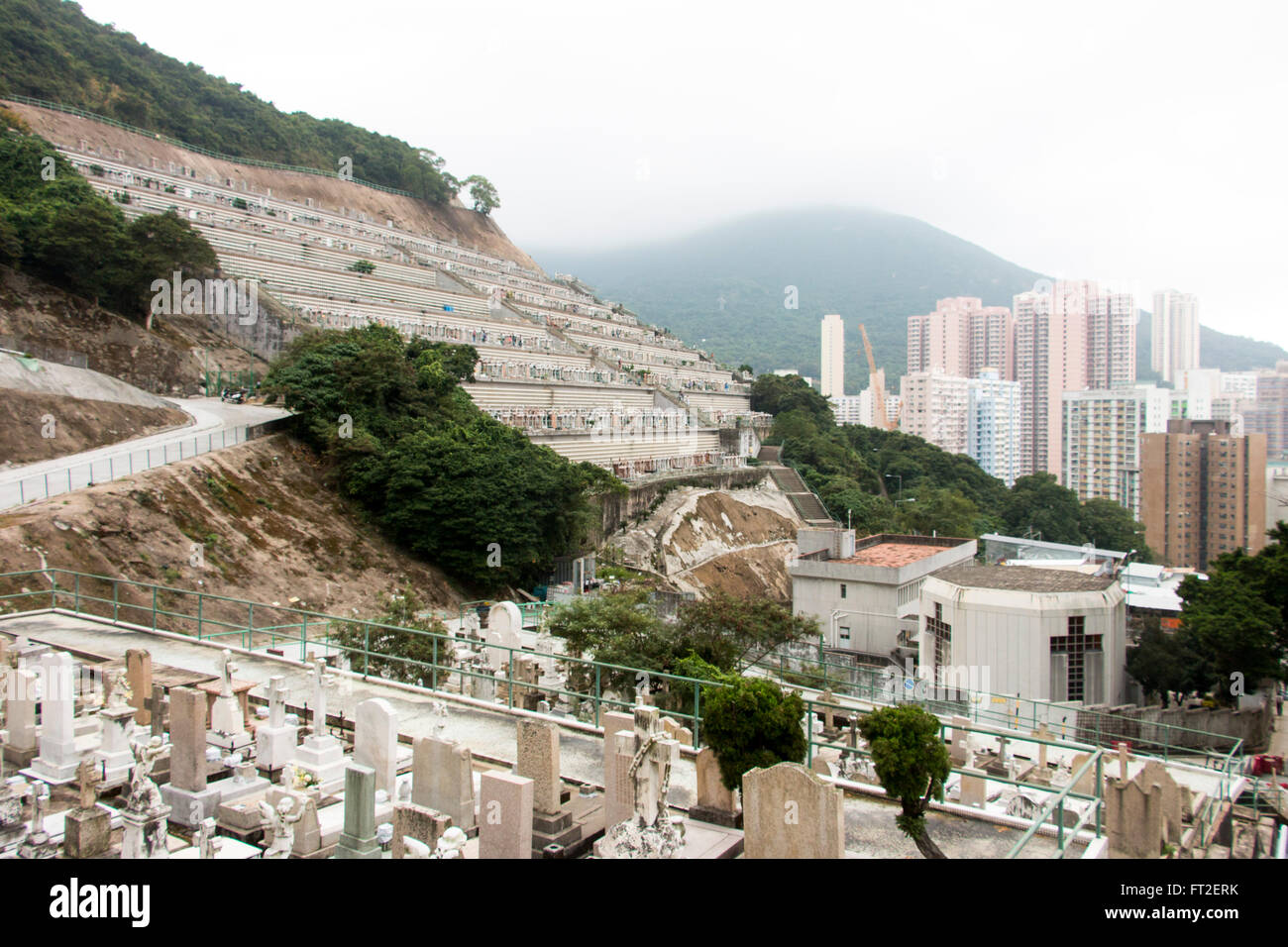 Los chinos de Hong Kong Iglesias Cristianas Europea Pok Fu Lam camino del cementerio Foto de stock