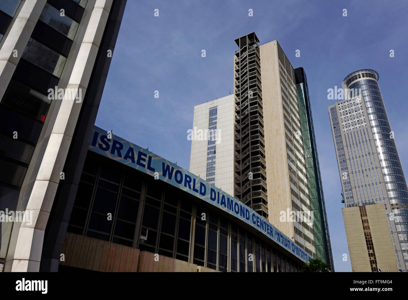 El exterior de la Bolsa de Diamantes de Israel (IDE) en la ciudad de Ramat  Gan, Israel Fotografía de stock - Alamy
