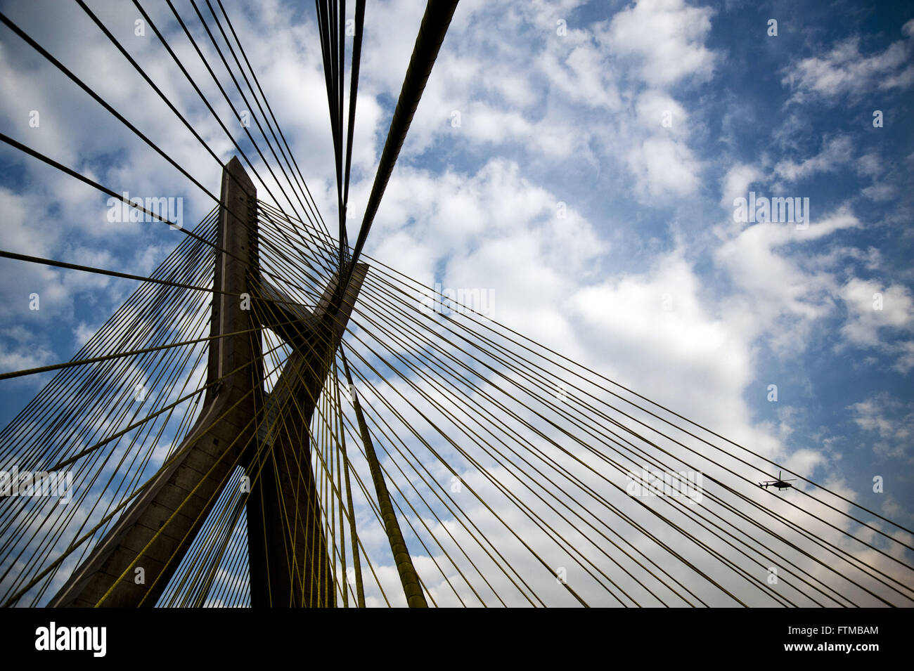 Cable-Stayed Bridge Octavio Frias de Oliveira Foto de stock