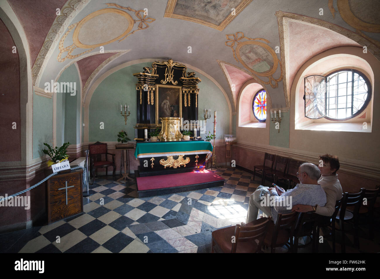 Polonia De La Ciudad De Krakow Cracovia Iglesia De San Adalberto Polaco Kosciol Sw Wojciecha Capilla Interior Fotografia De Stock Alamy