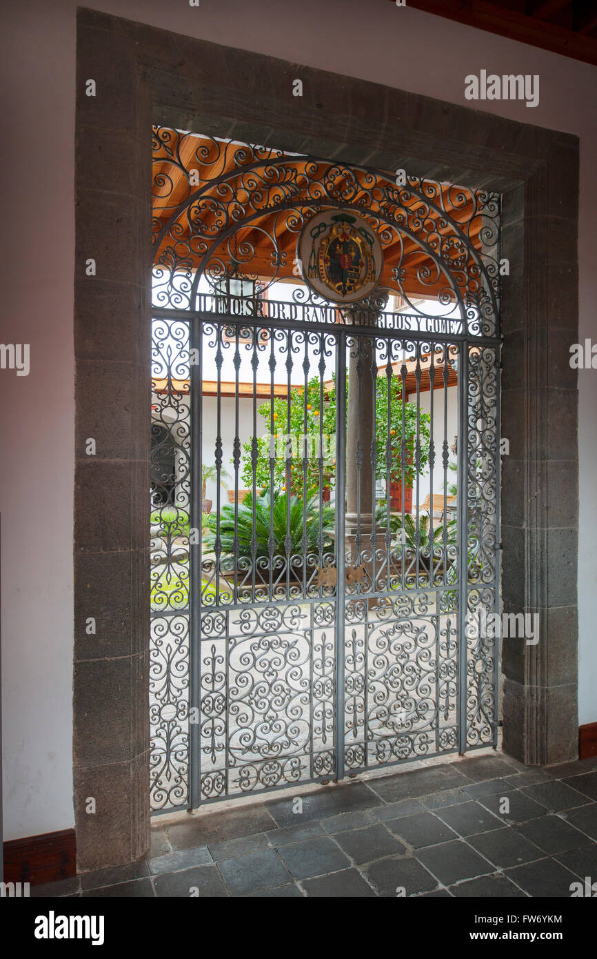 Casa salazar casa fotografías e imágenes de alta resolución - Alamy