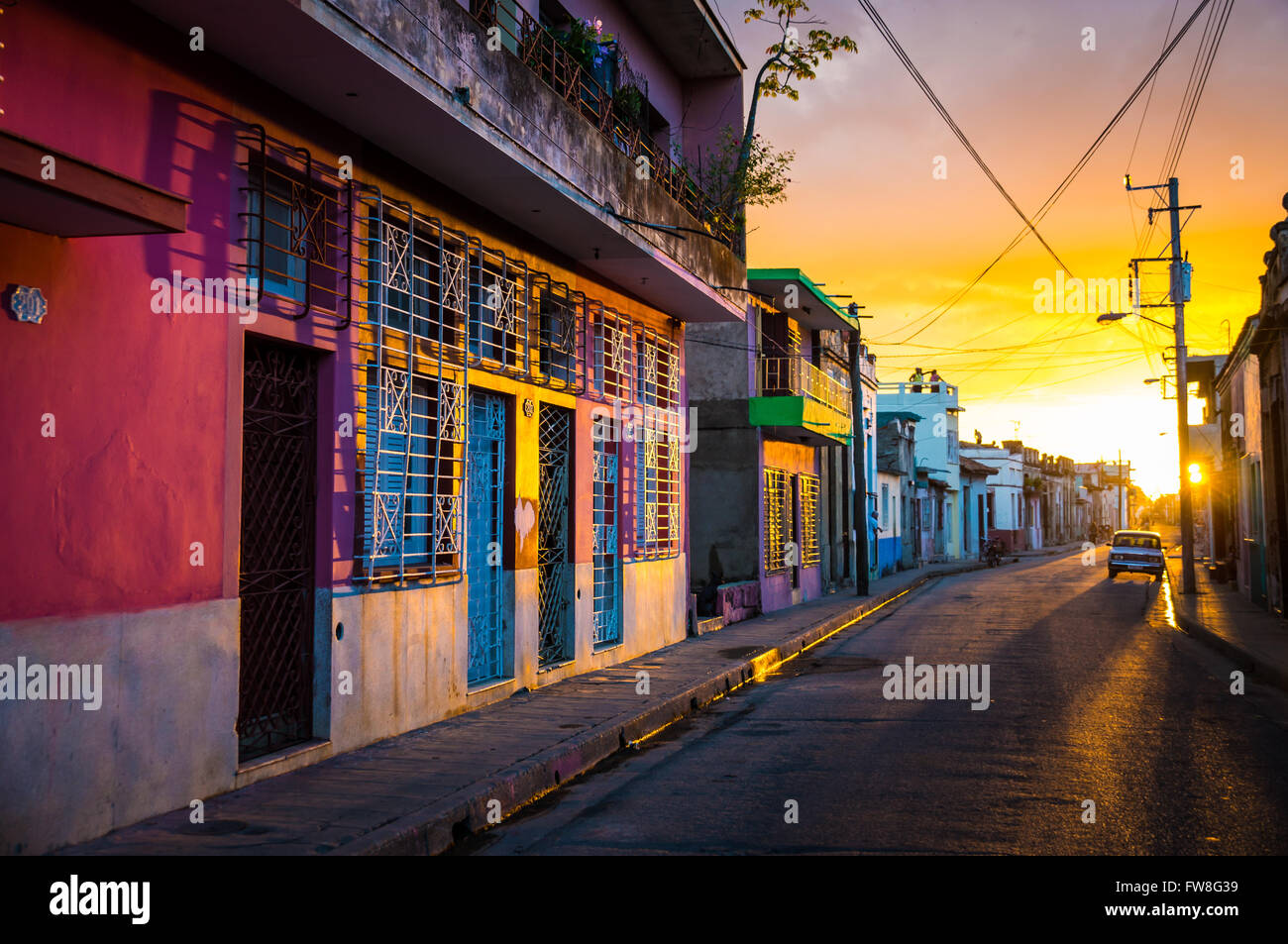Camagüey, Cuba - vista de la calle del centro de la ciudad patrimonio de la humanidad Foto de stock