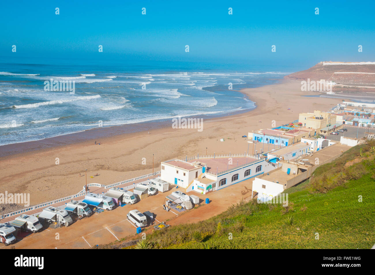 Camping El Barko, sitio para campervans, Sidi Ifni, costa atlántica, en el sur de Marruecos, Norte de África Foto de stock