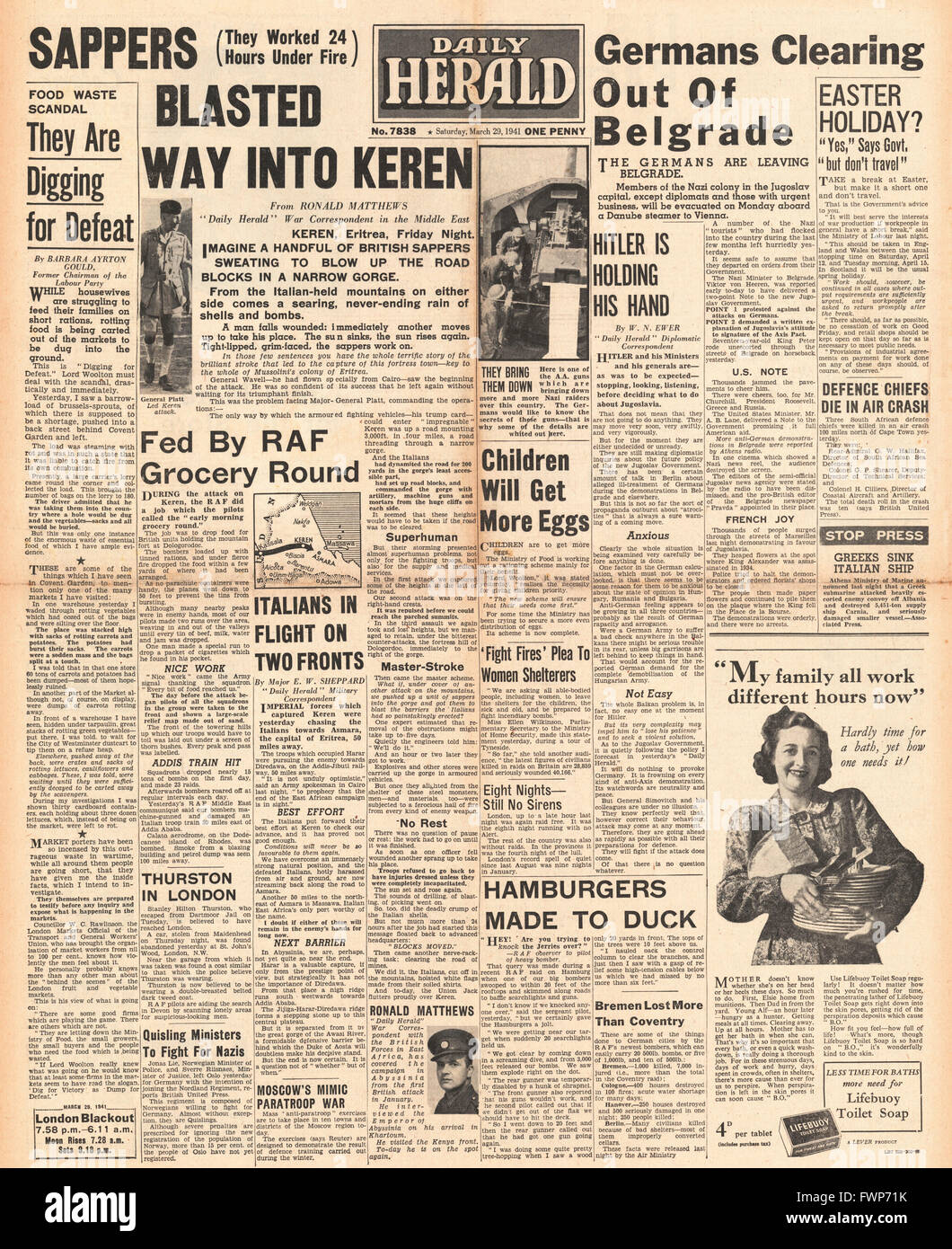 1941 Front Page Diario Heraldo Batalla de Keren y disturbios en Yugoslavia Foto de stock