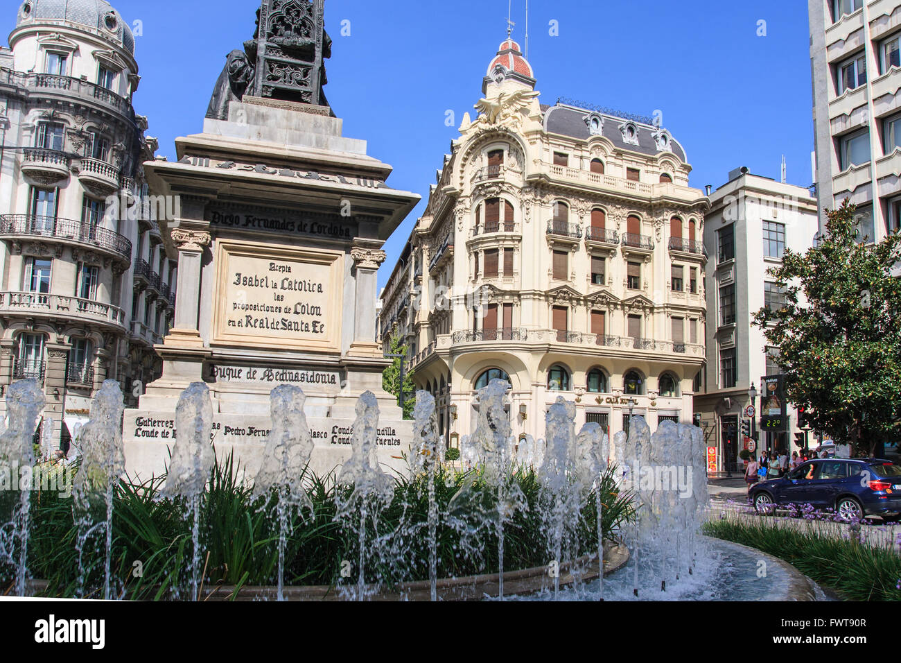 La Plaza Isabel la Católica, Granada, España Fotografía de stock - Alamy