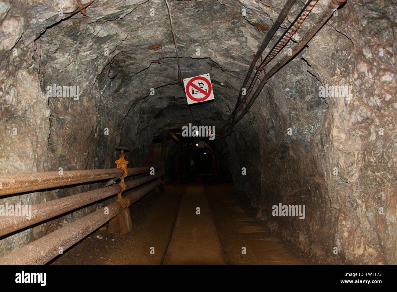 Fotografía tomada en una mina subterránea en Poehla, Erz Montañas, Alemania. Foto de stock