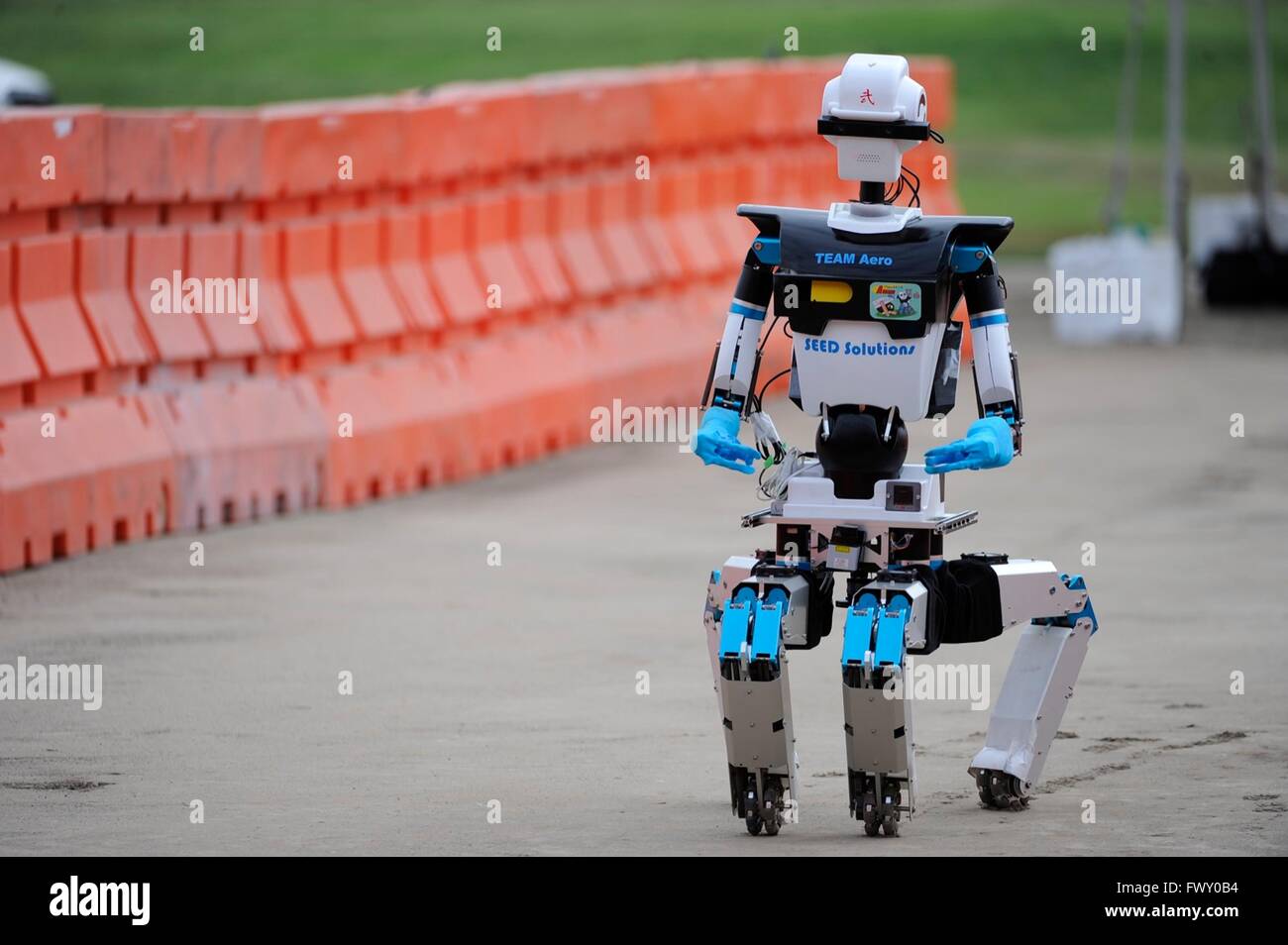 Robot de rescate fotografías e imágenes de alta resolución - Alamy