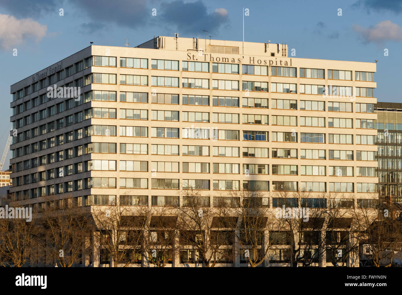 Edificio del hospital st thomas fotografías e imágenes de alta