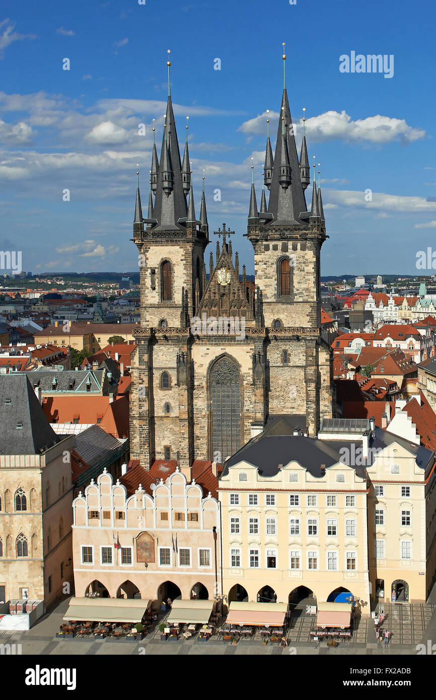 Iglesia de la Madre de Dios antes de Týn ubicado en Praga Foto de stock