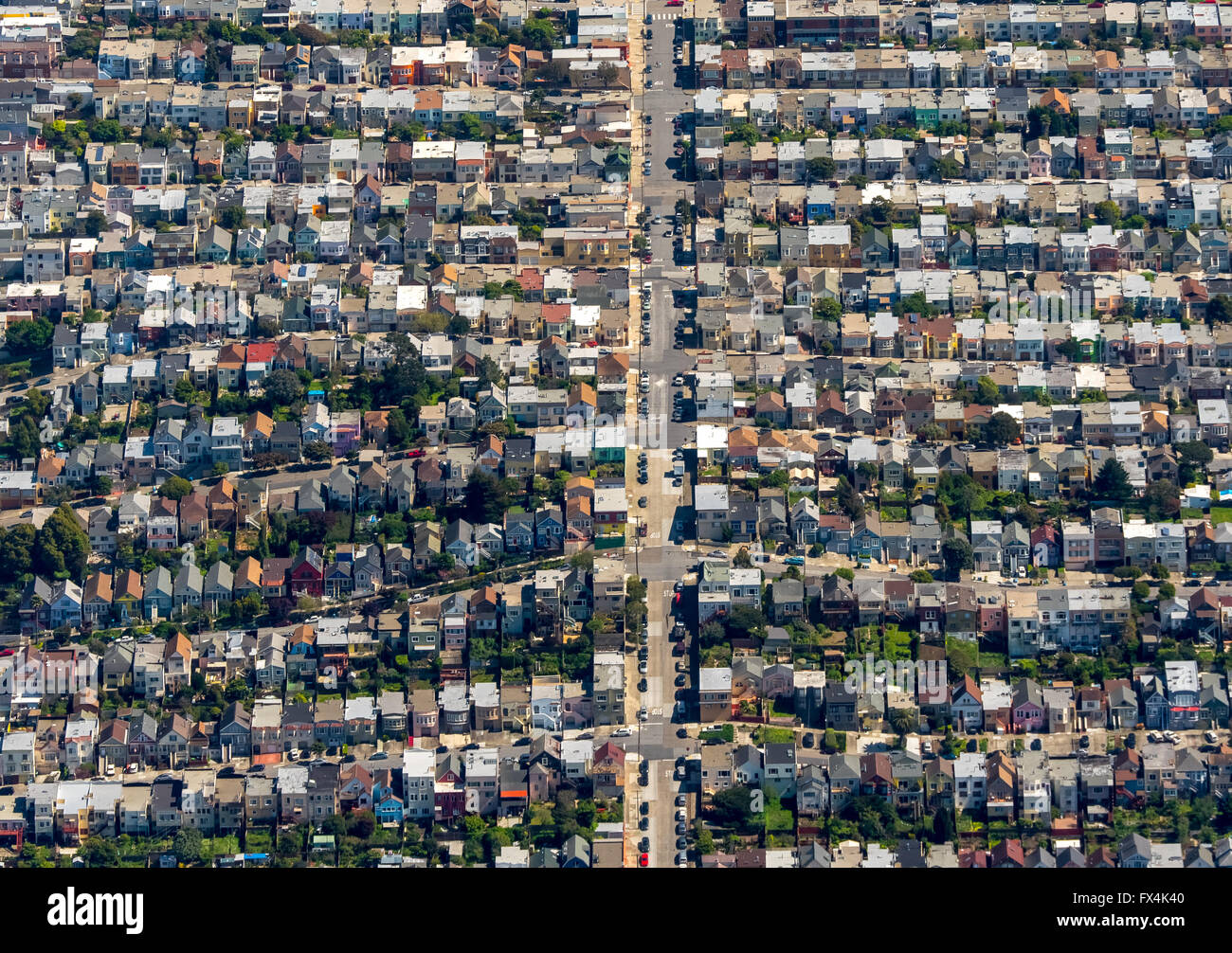 Vista aérea de la zona residencial, con colinas, filas de casas y cabañas, Vida Americana, San Francisco Bay Area, Estados Unidos Foto de stock