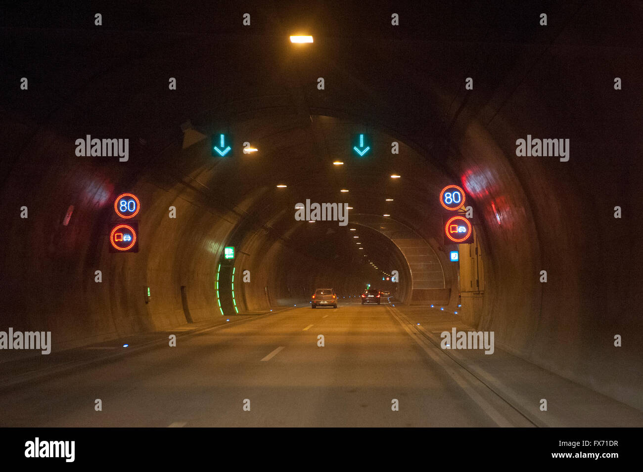 Túnel o Christiane-Tunnel Rennsteig, autopista A71 túnel, el Túnel de carretera más larga en Alemania, Turingia, Alemania Foto de stock