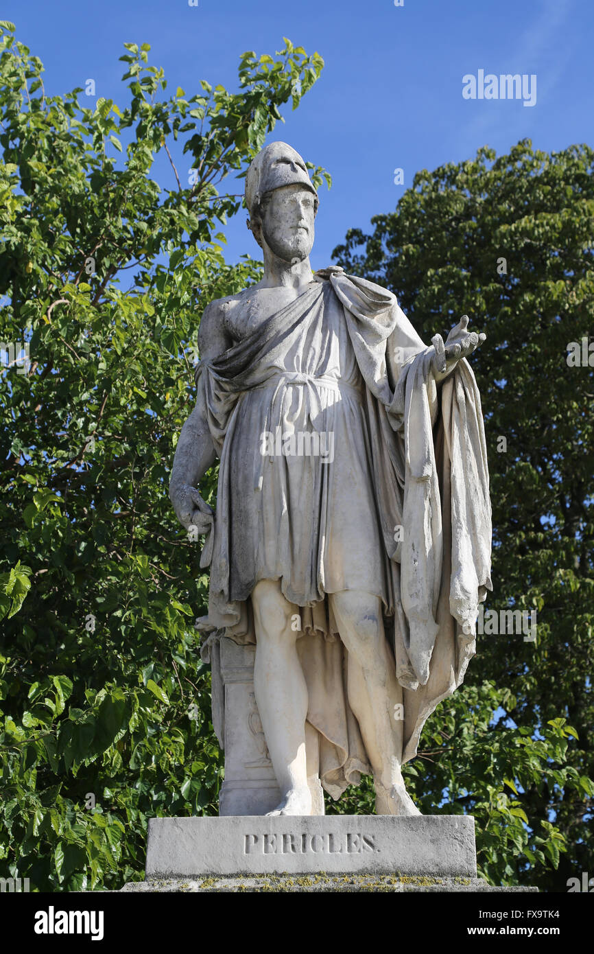Pericles (495-429 a.C.). Estadista griego, orador y general de Atenas. La edad de oro. Estatua. Jardín de las Tuileries. París. Francia. Foto de stock