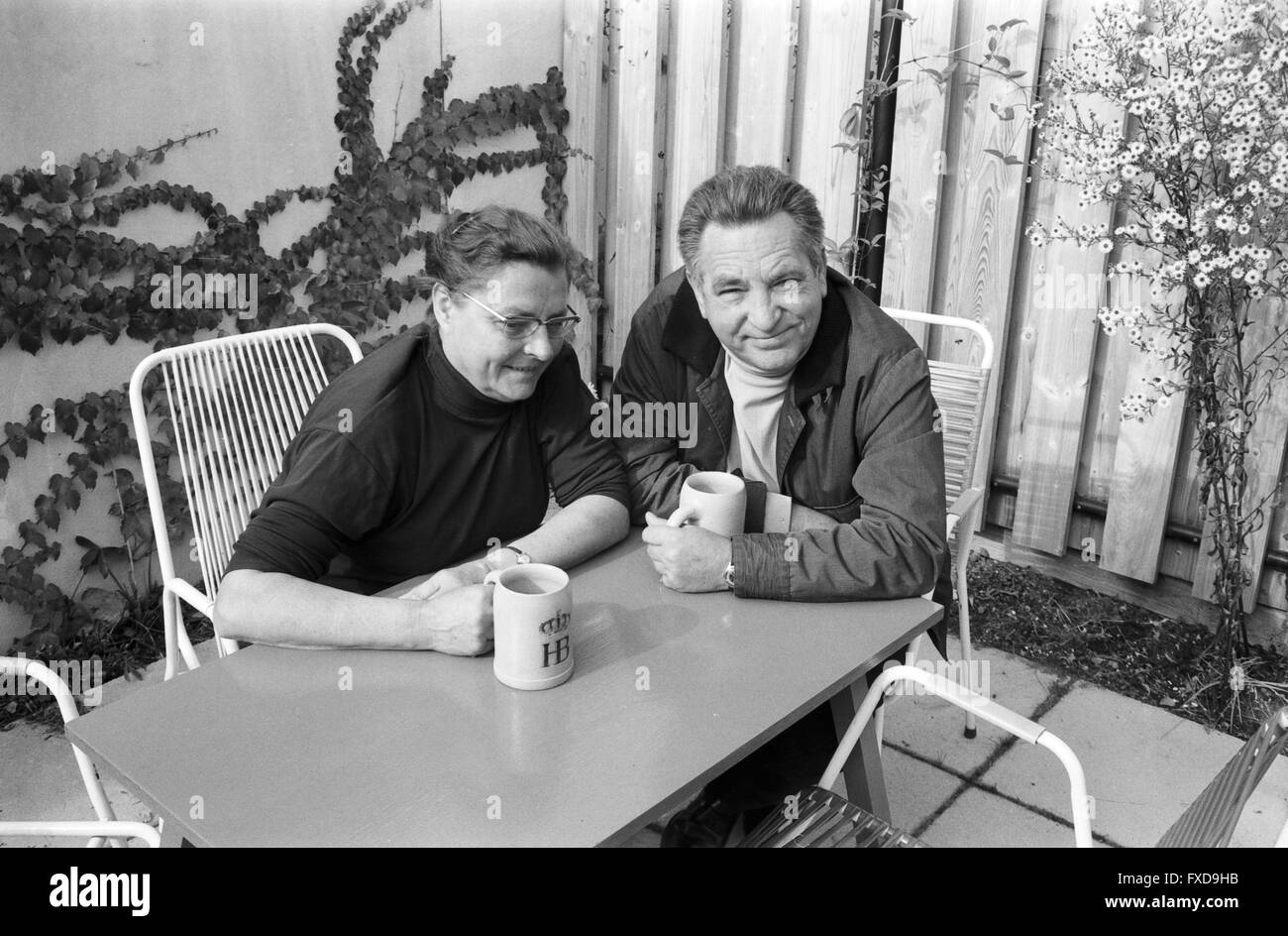 Der deutsche Schauspieler Hans Musäus mit seinem Ehefrau María Singer