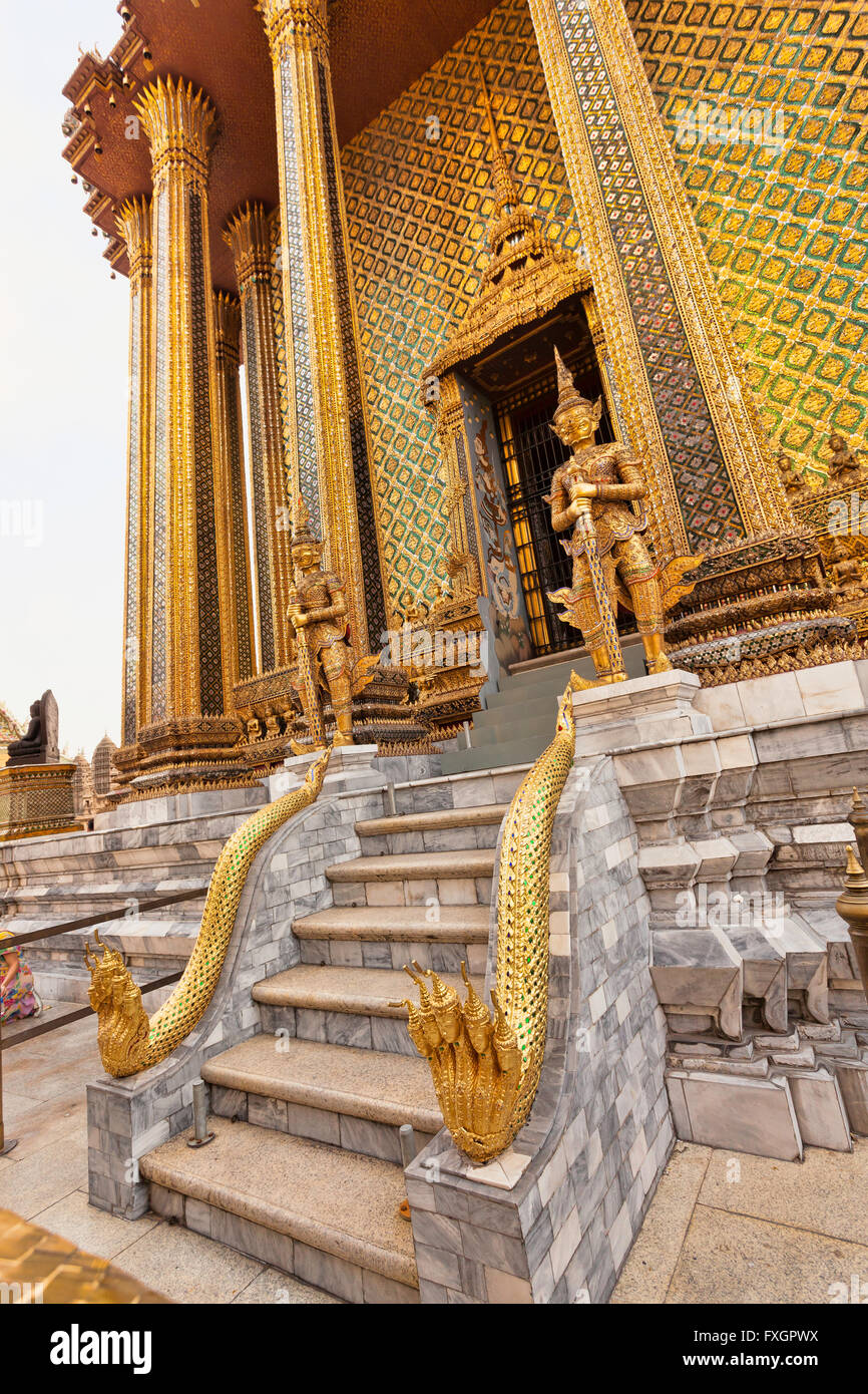 El Gran Palacio en Bangkok, Tailandia y el Templo del Buda de Esmeralda