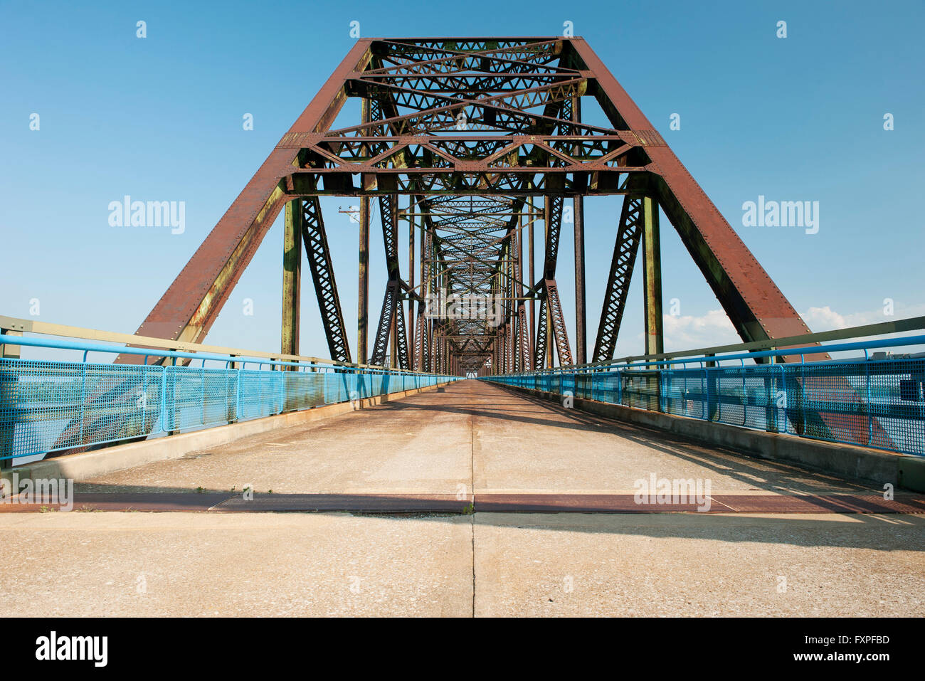 Hstoric puente a lo largo de la Ruta 66 en EE.UU. Foto de stock