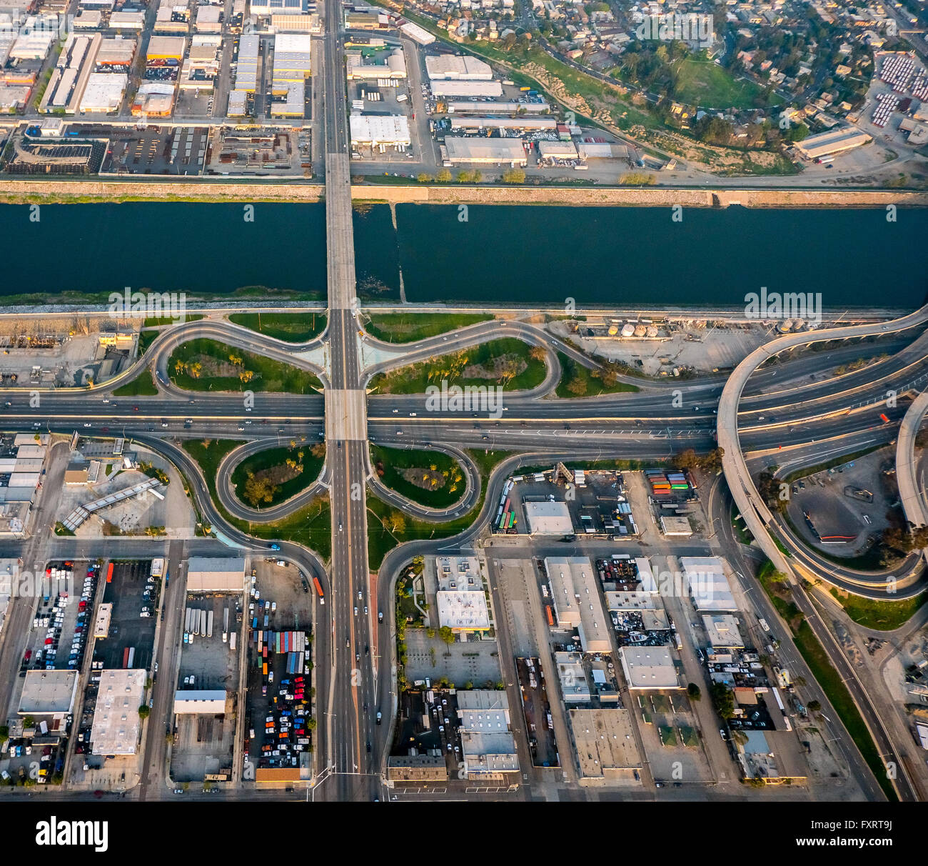 Vista aérea, autopistas Interstate 710 W Anaheim Street, cruce la intersección, Long Beach, el condado de Los Ángeles, Foto de stock