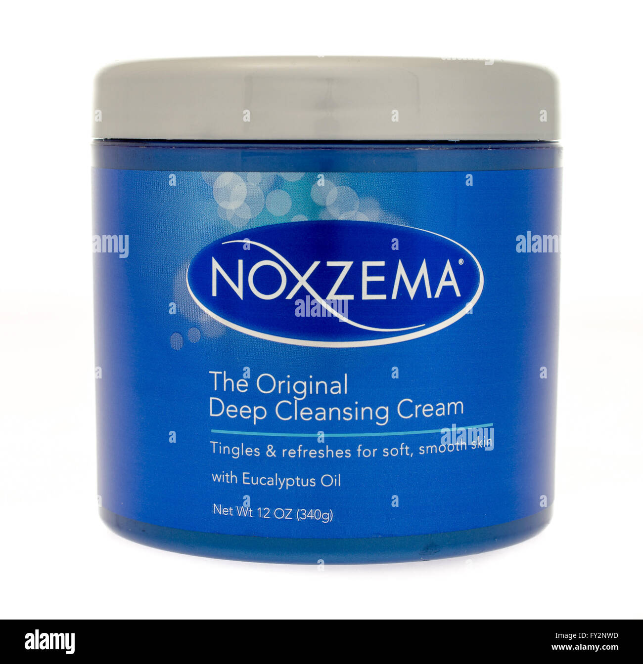 Cleansing cream fotografías e imágenes de alta resolución - Alamy