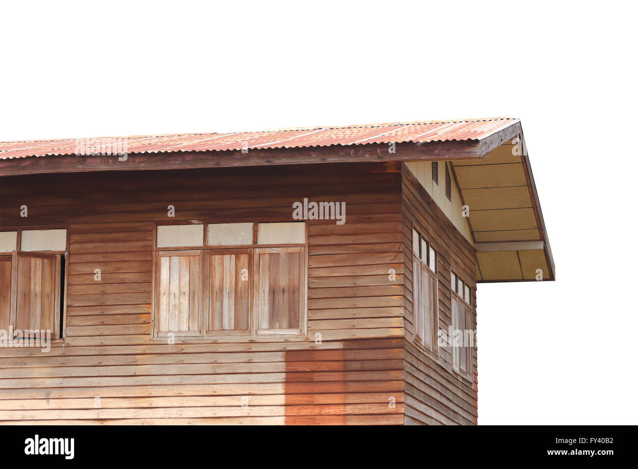 Antigua casa de madera estilo arquitectónico de Tailandia diseño,y trazados de recorte. Foto de stock