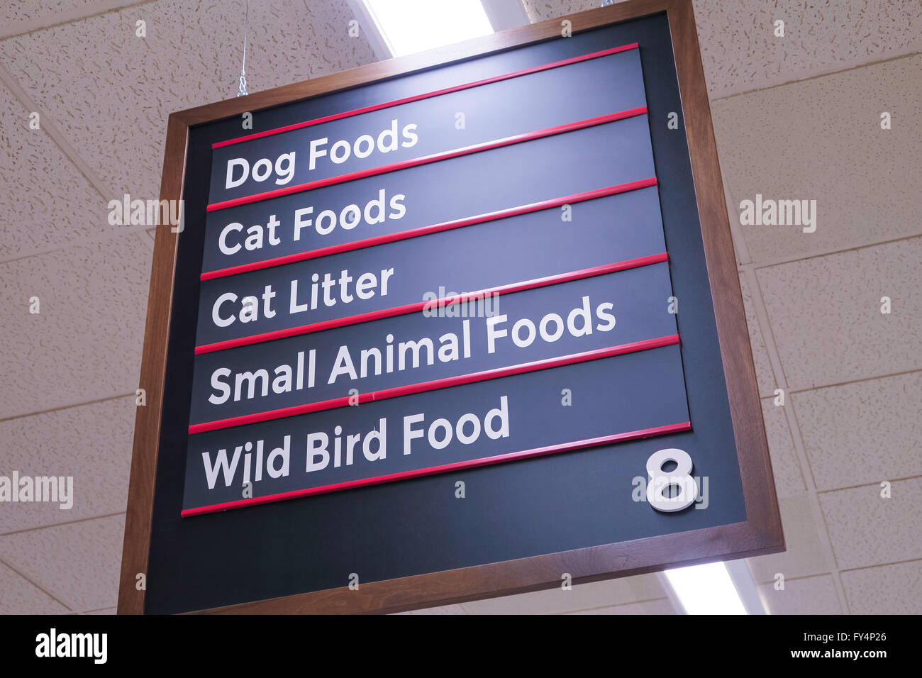 Pet Care Pasillo signo, Weis supermercado, Doylestown, Pensilvania, EE.UU. Foto de stock