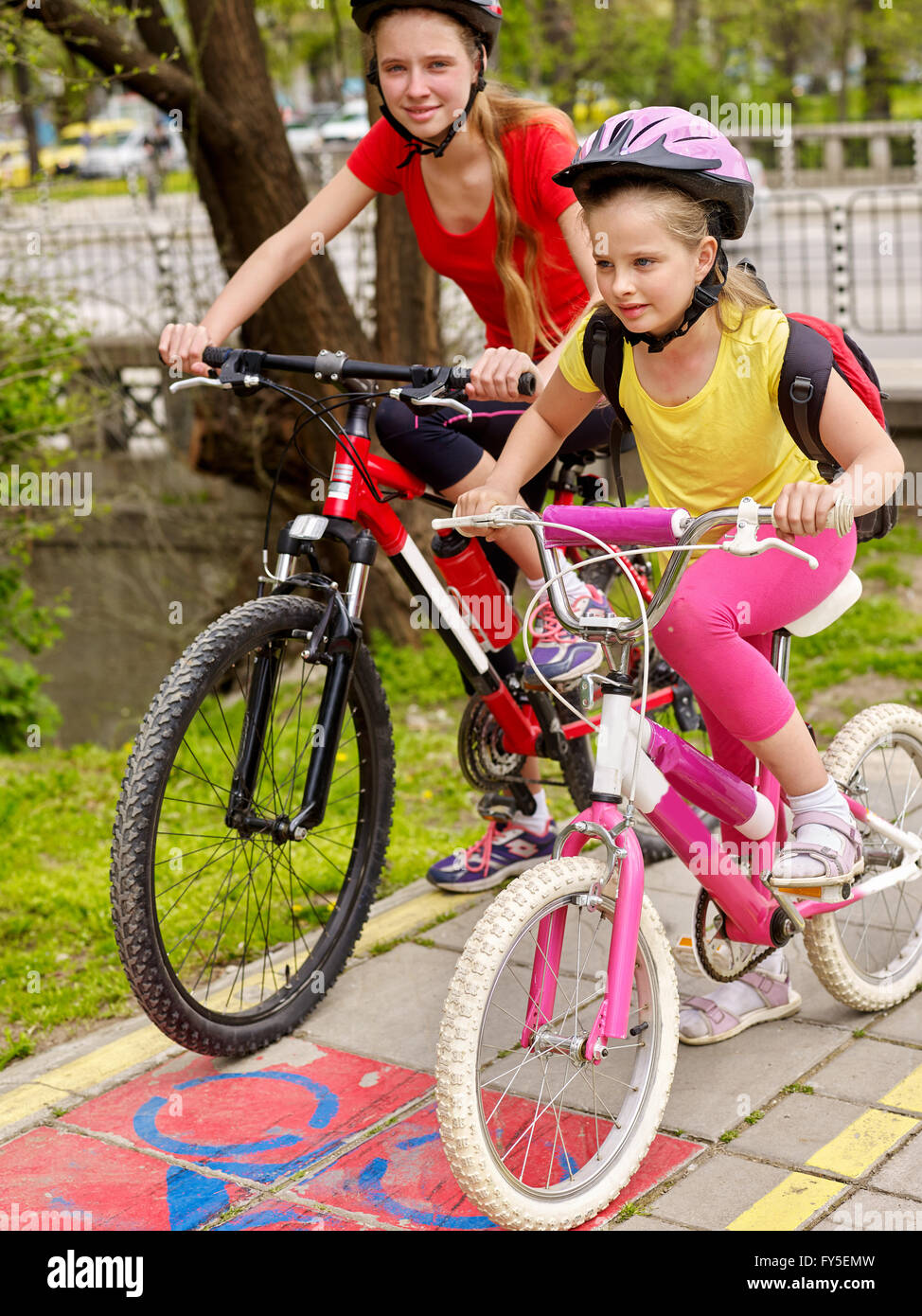 Chicas en bicicletas new arrivals