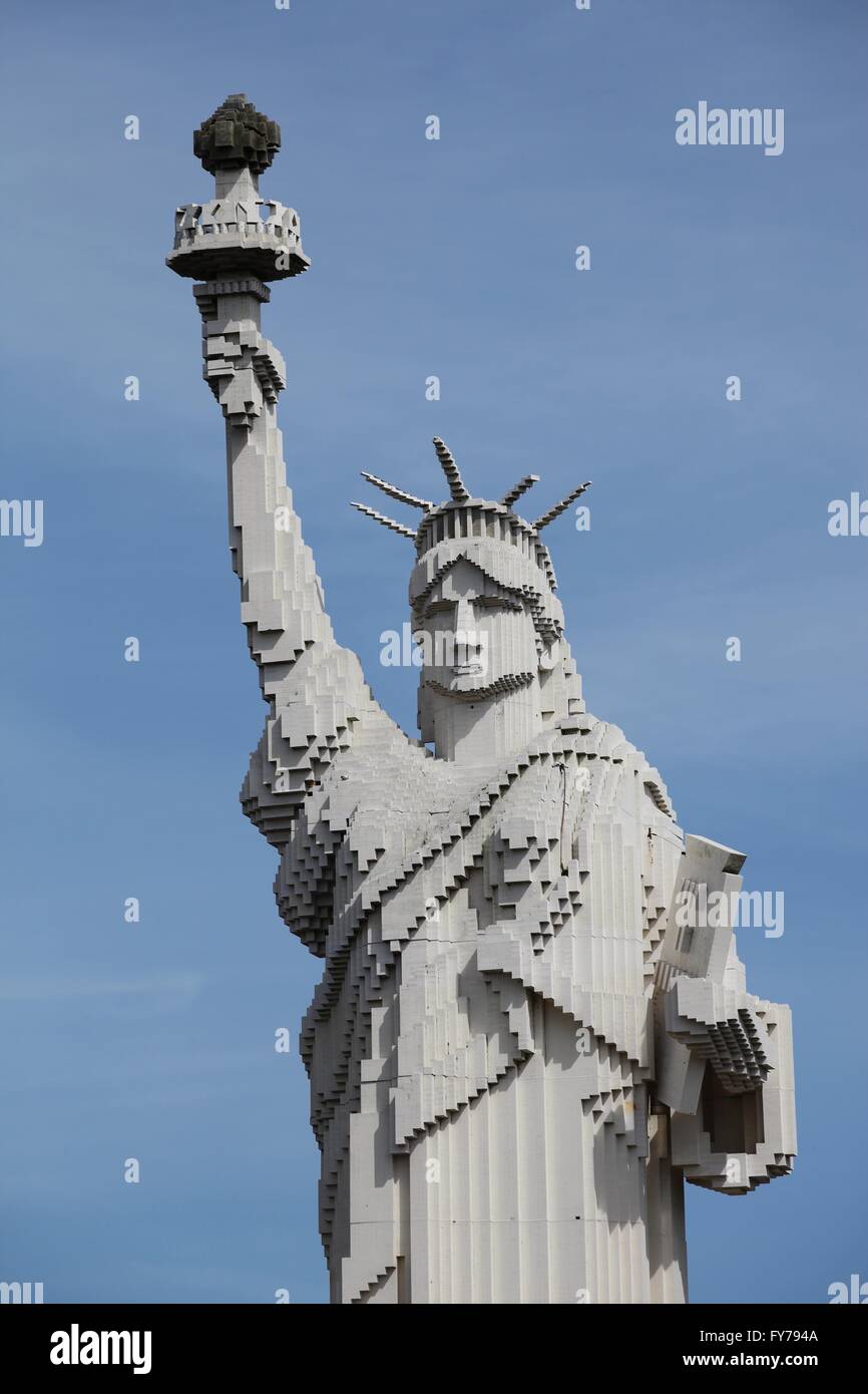La estatua de la libertad en el resort en Legoland Billund, Dinamarca Foto de stock