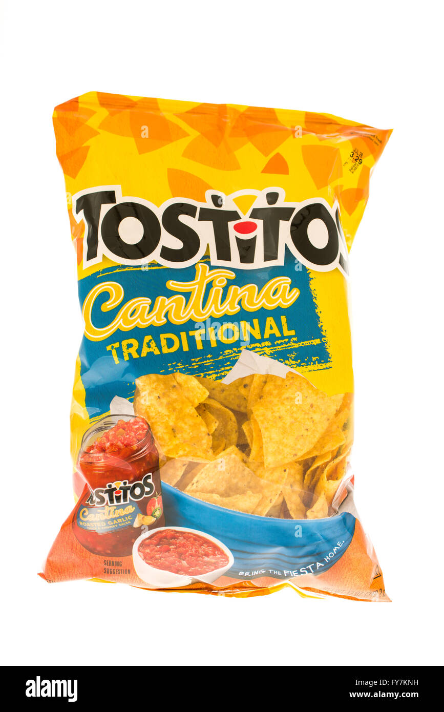 Winneconne, WI - 31 de mayo de 2015: Bolsa de Cantina Totitos chips tradicionales. Foto de stock