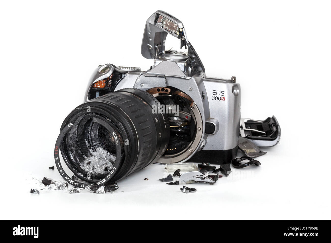 Destrozaron, cámara rota Fotografía de stock - Alamy