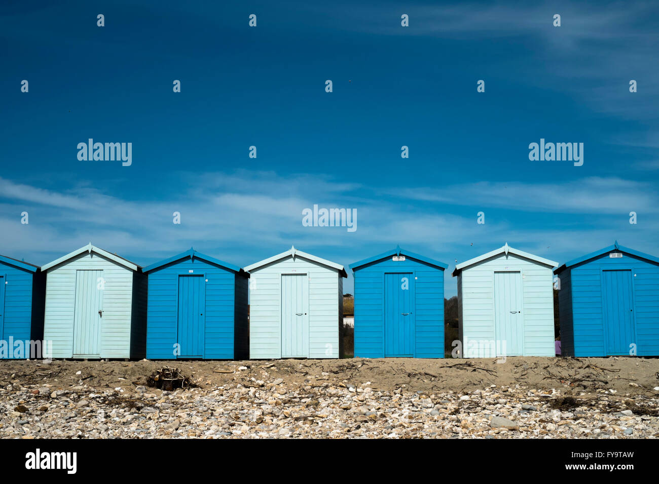 Charmouth Beach, en la costa de Dorset cabañas de playa Foto de stock