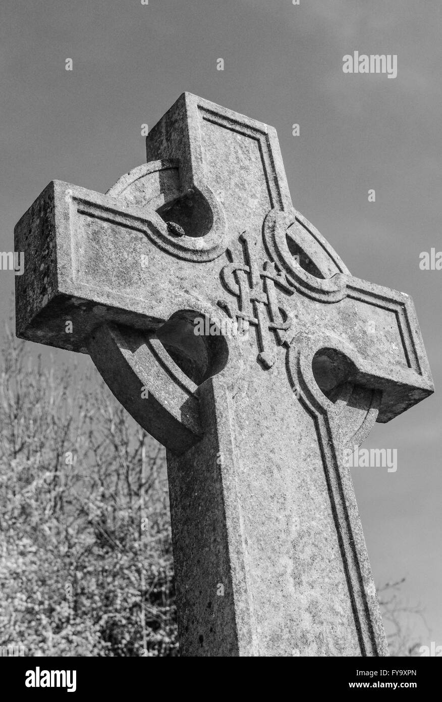 Tumbas y tumbas vistas en un famoso cementerio inglés Fotografía de