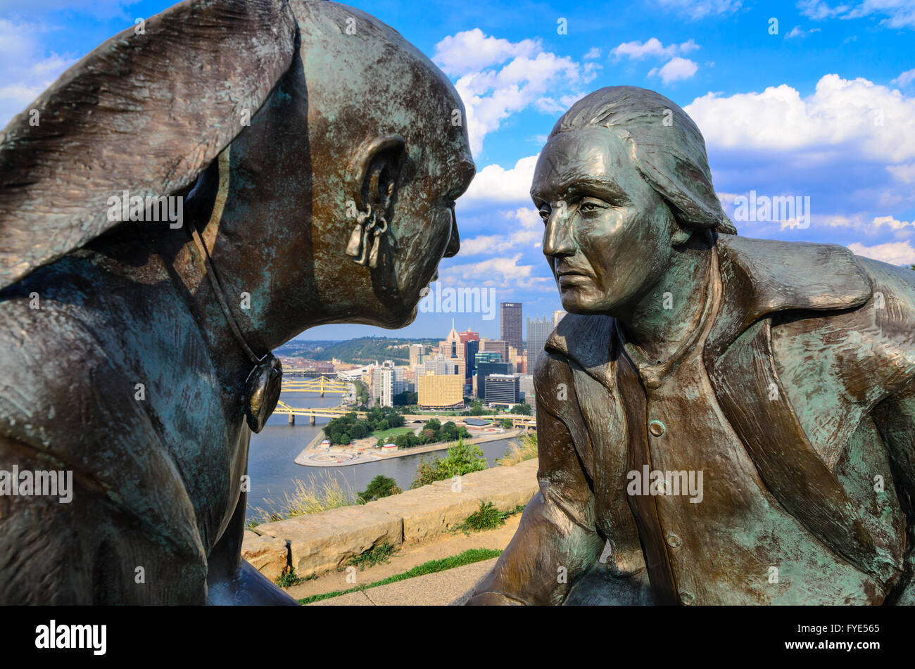 El punto de vista escultura en punto de vista Park en Pittsburgh, Pennsylvania, Estados Unidos. Foto de stock