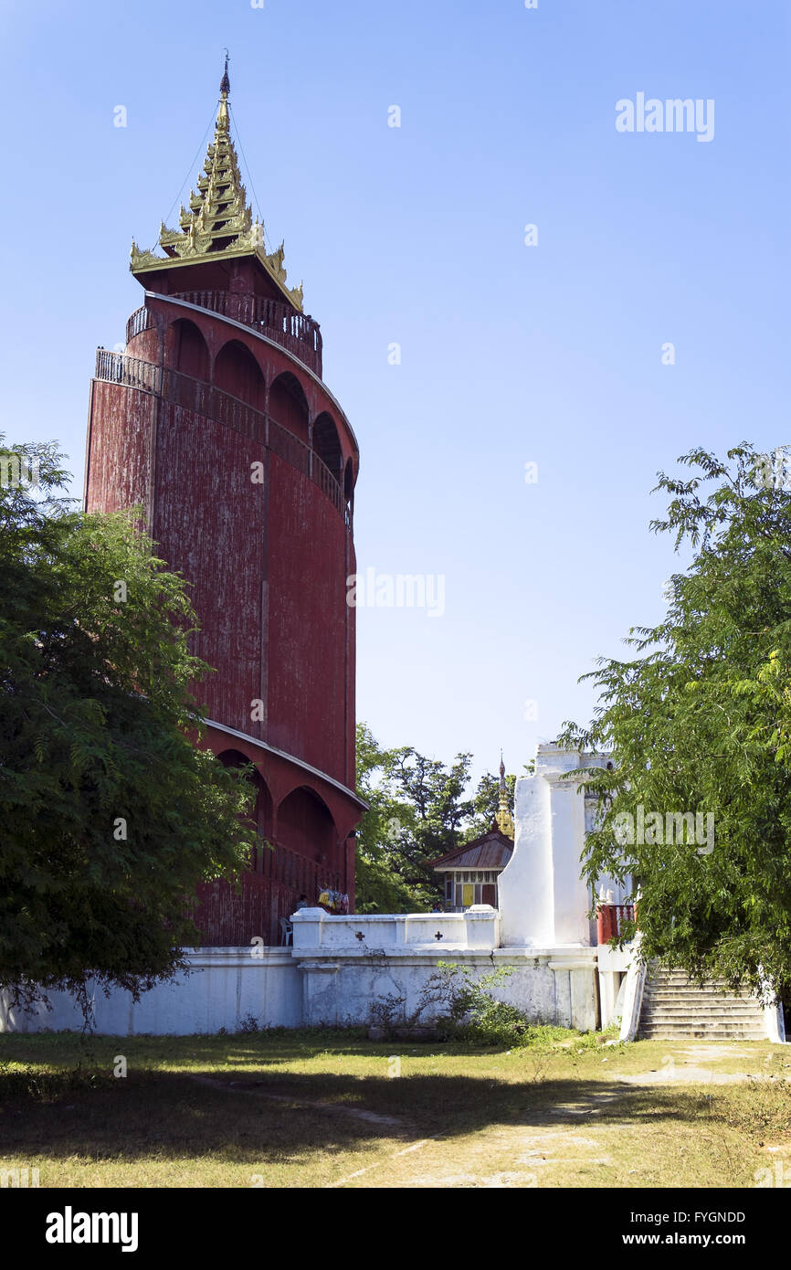 Watch Tower, Palacio de Mandalay, Mandalay, Myanmar Foto de stock
