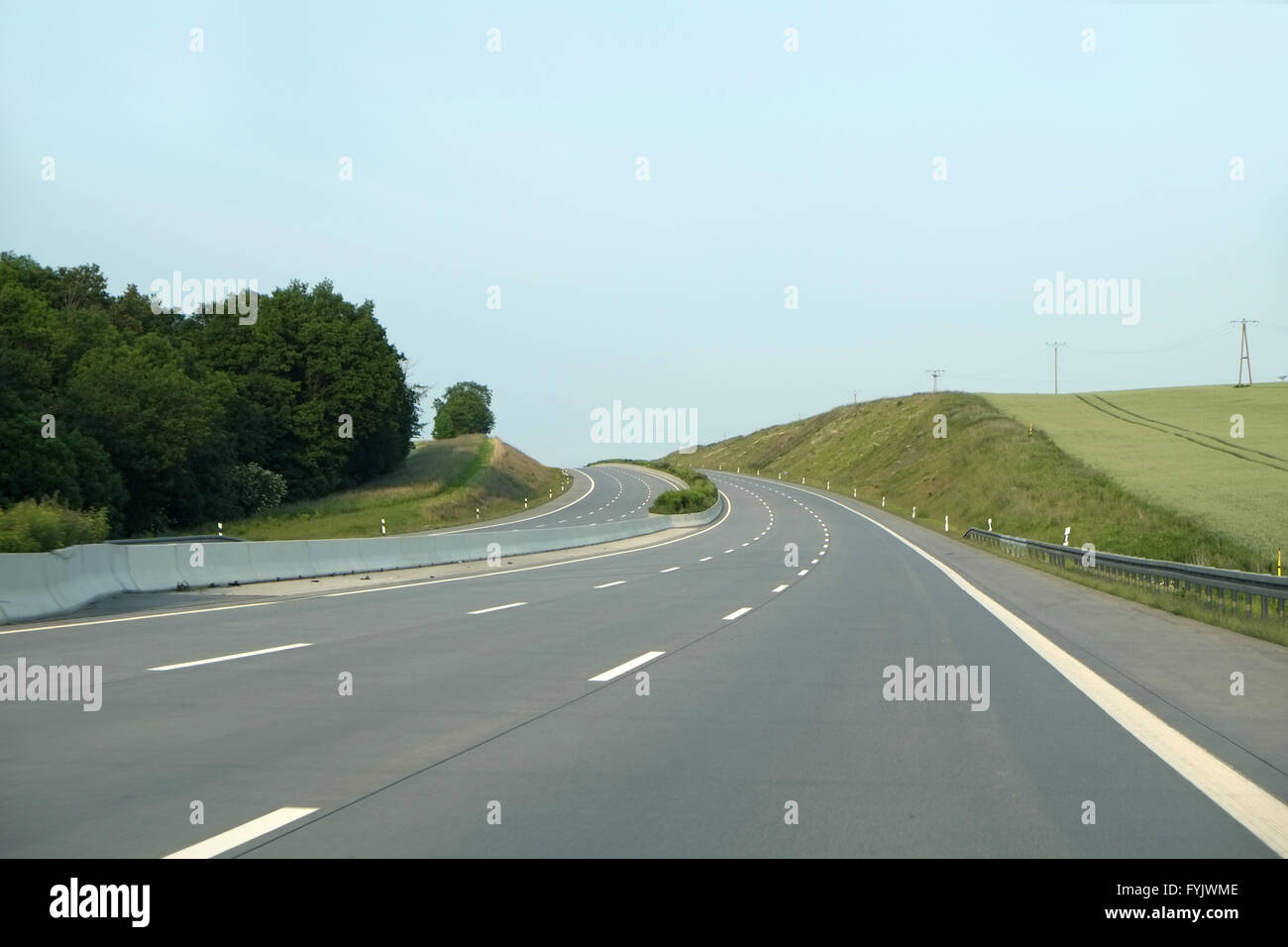 La autopista (Autobahn, Deutschland) Foto de stock
