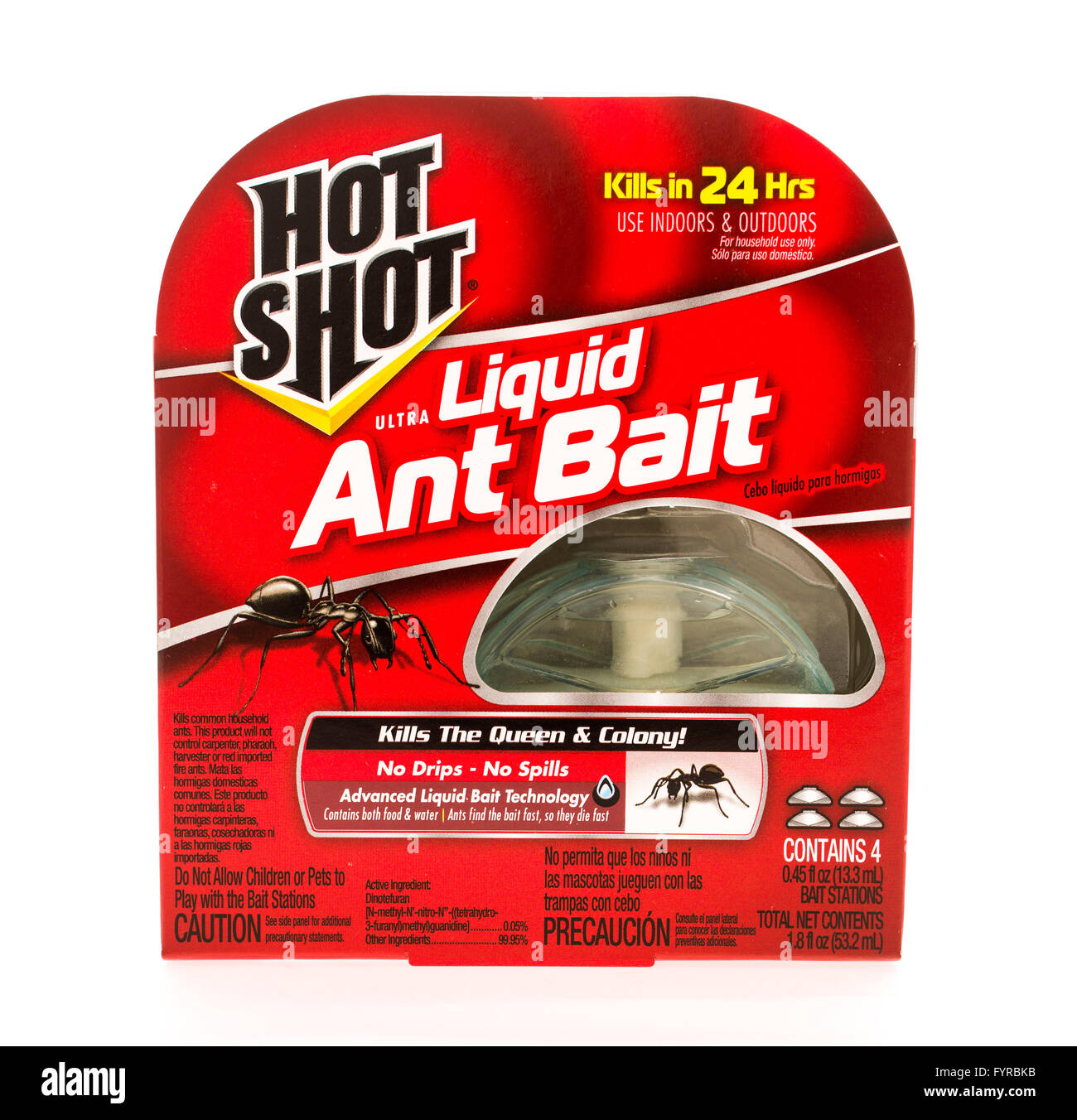 Winneconni, WI - 11 de junio de 2015: Caja de cuatro estaciones de cebo utilizado para killin hormigas hechas por Hot Shot Foto de stock