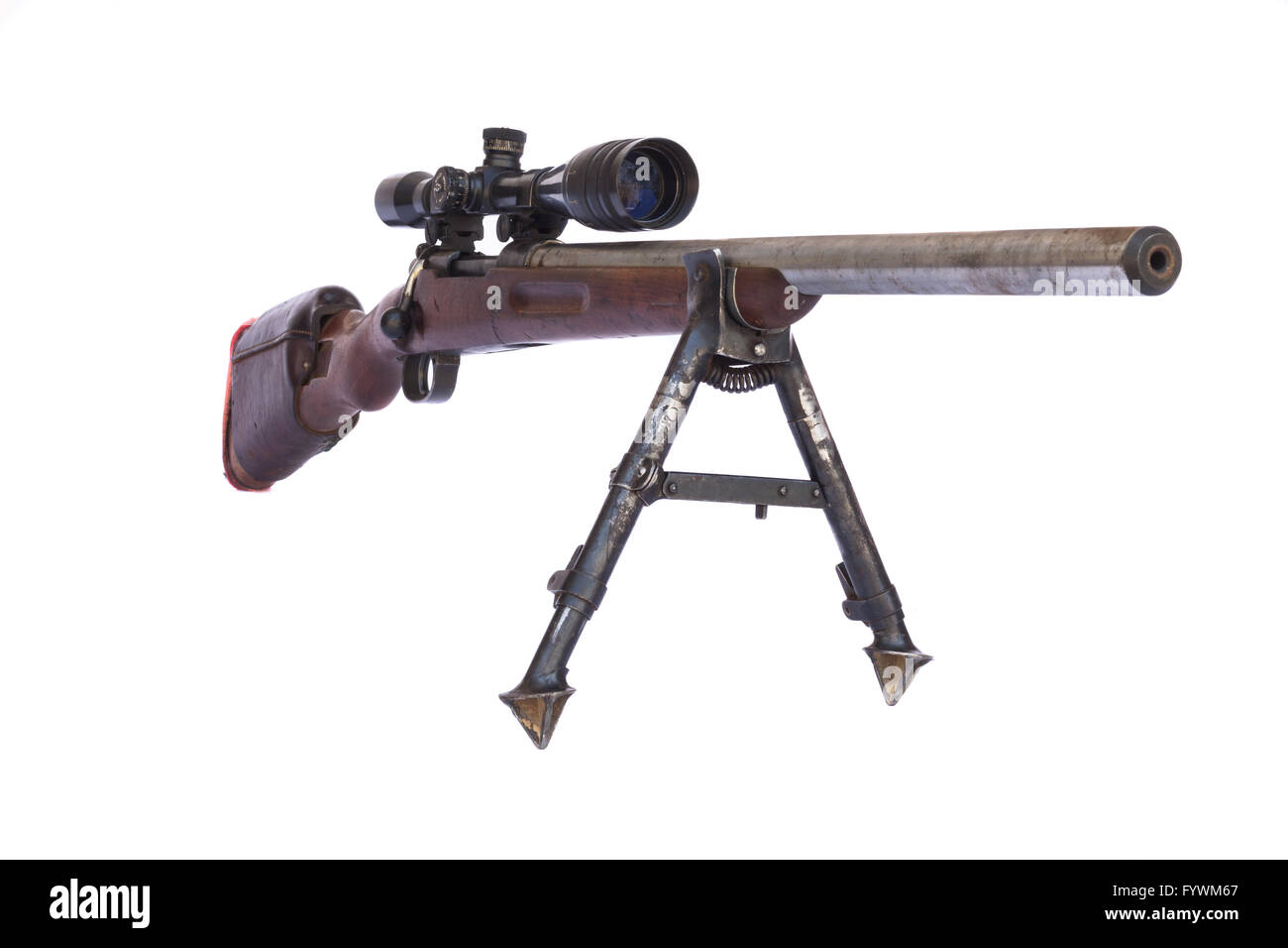 Old sniper rifle barrel fotografías e imágenes de alta resolución - Alamy