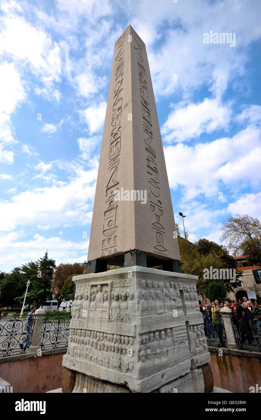 Columna egipcia en Estambul, el obelisco de Theodori Foto de stock