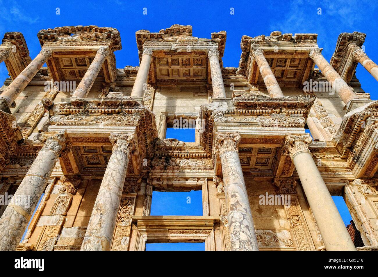 Fachada de la Biblioteca de Celso Éfeso en Turquía Foto de stock