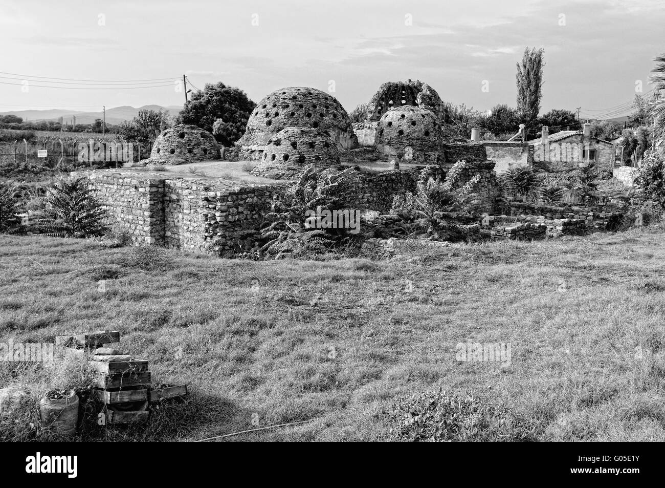 Ruinas de baños turcos Selcuk Turquía en blanco y negro Foto de stock