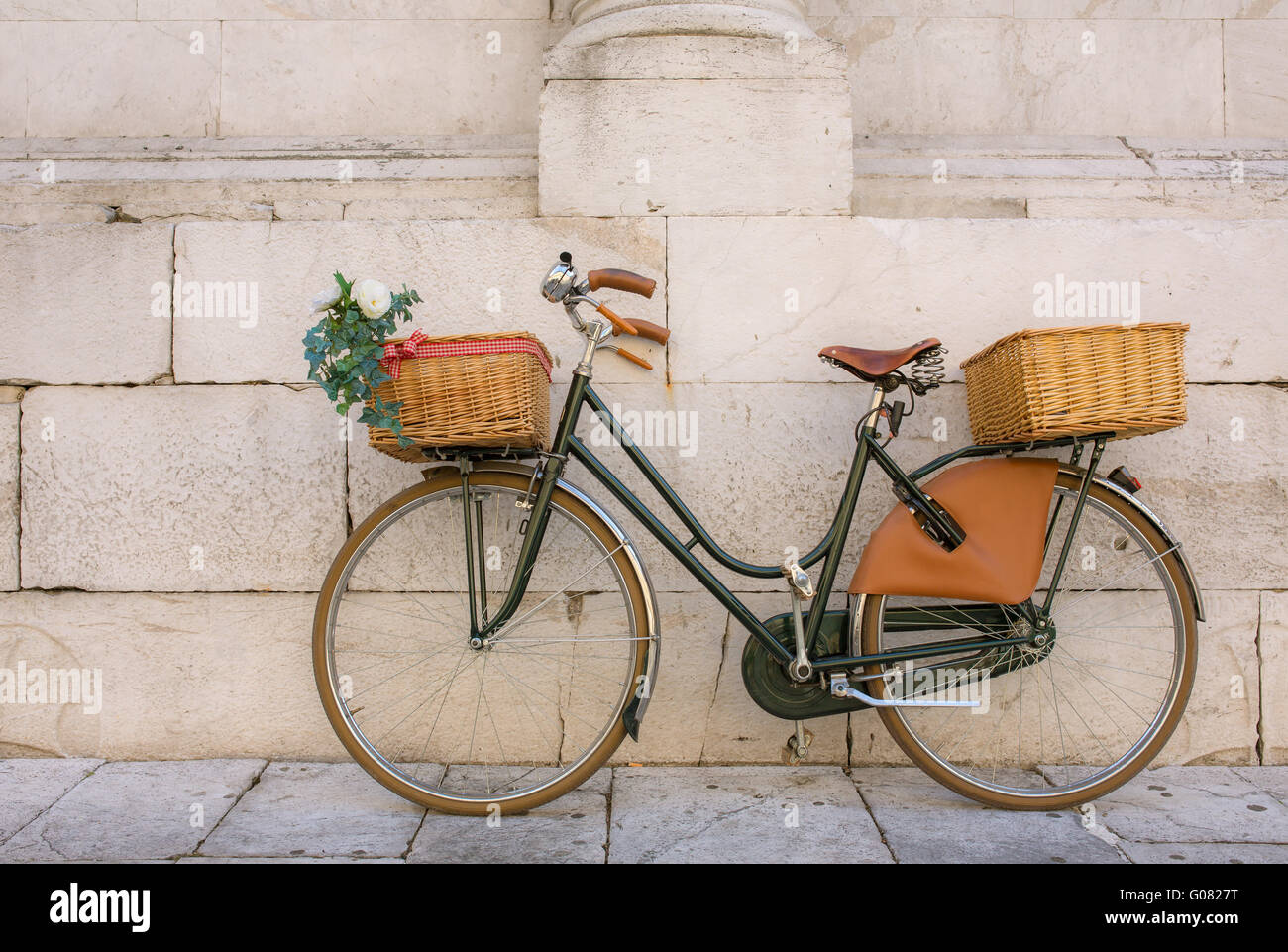 Bicicleta italiana fotografías e imágenes de alta resolución - Alamy