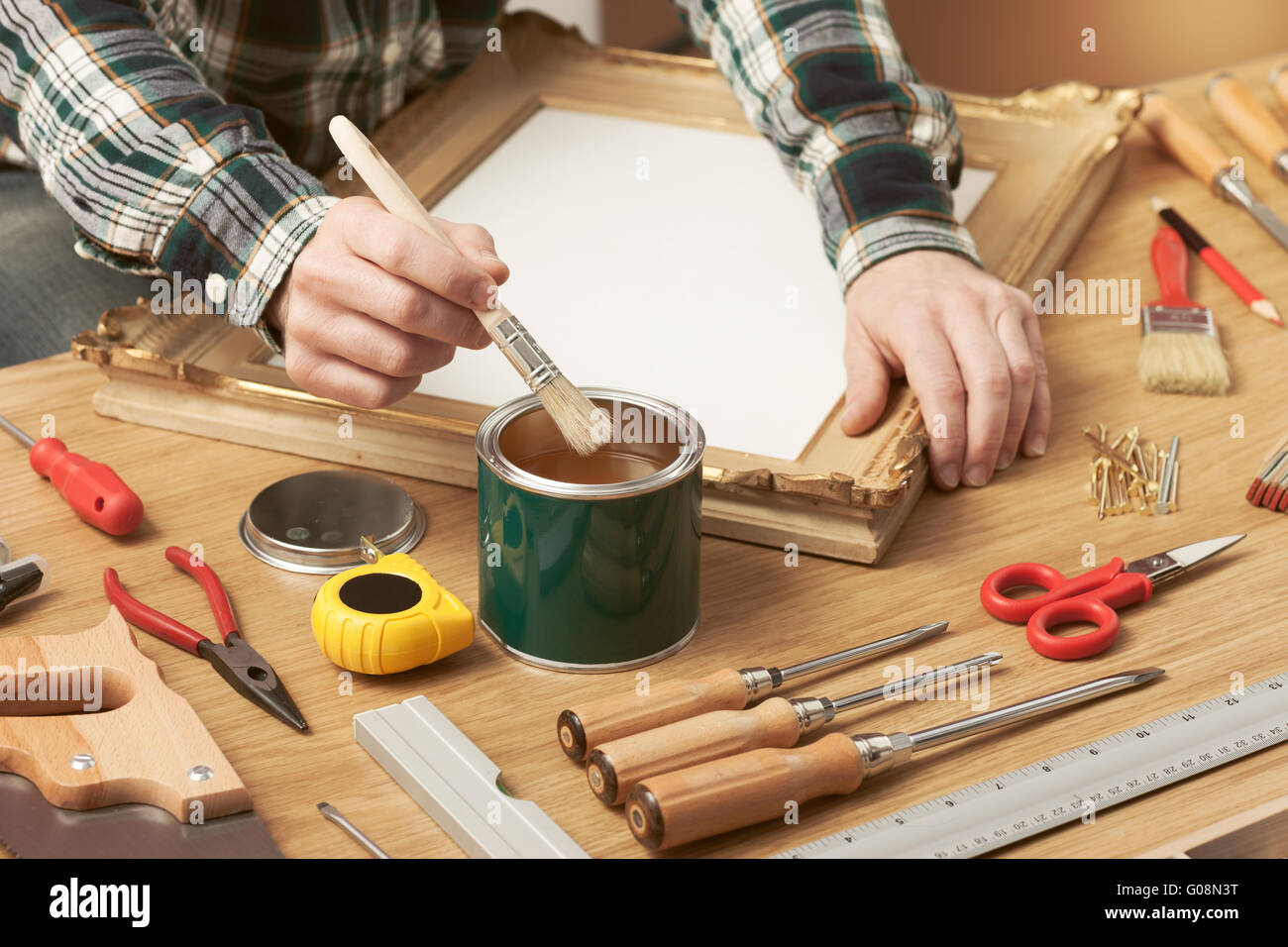 Herramientas de bricolaje fotografías e imágenes de alta resolución - Alamy