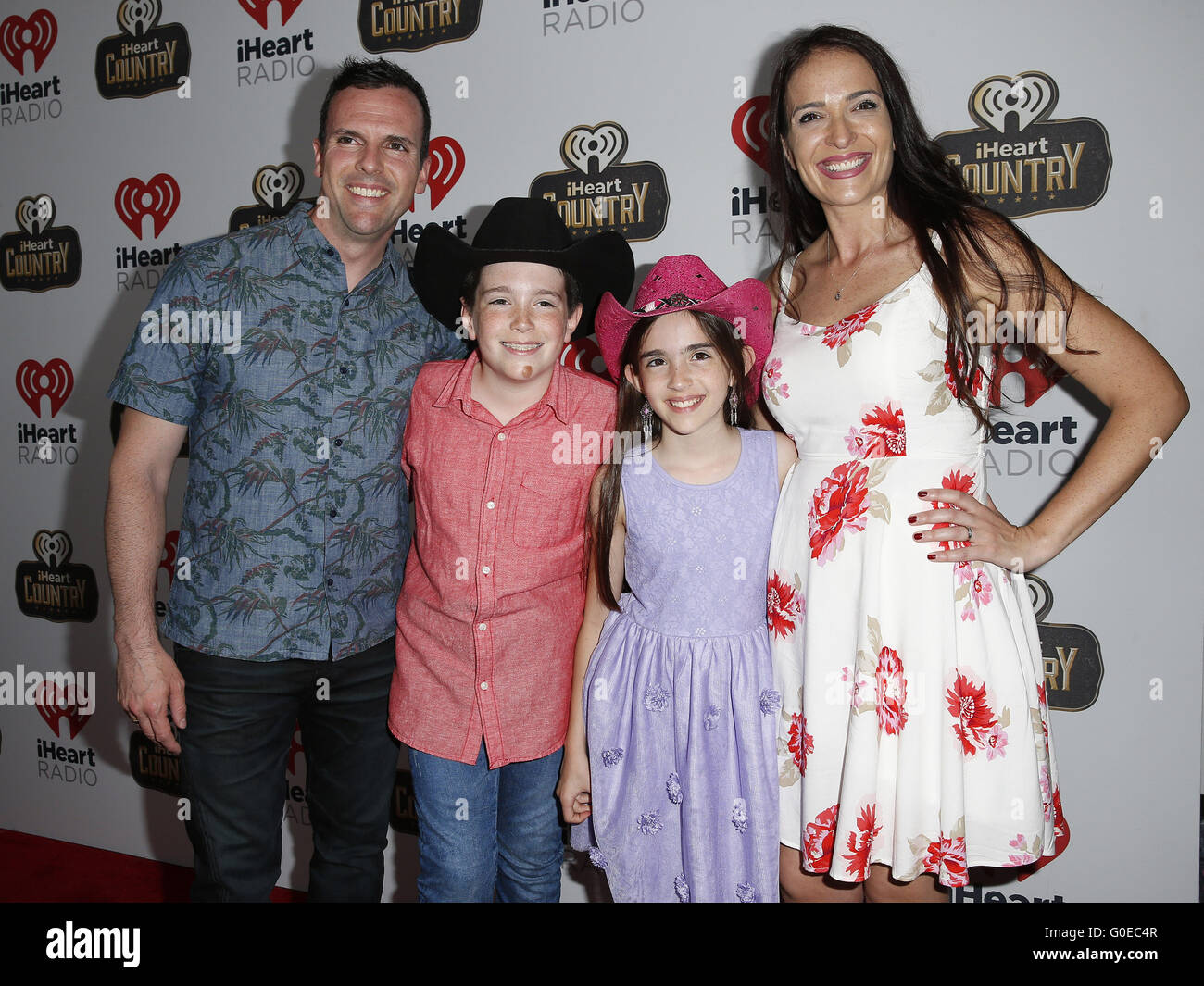 Eh bee family fotografías e imágenes de alta resolución Alamy