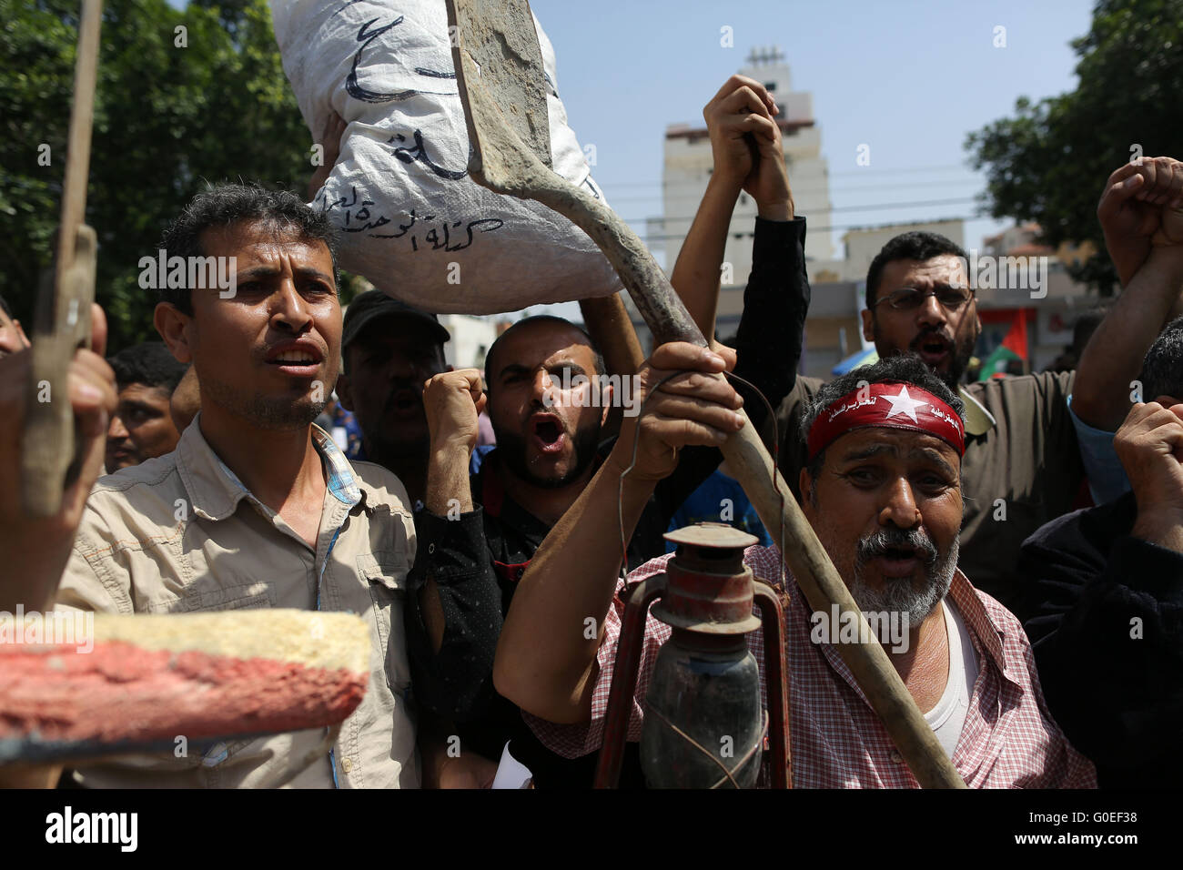 La ciudad de Gaza. Desde el 01 de mayo, 2016. Los palestinos participar