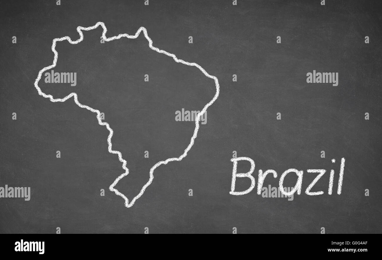 Brasil mapa dibujado en la pizarra Fotografía de stock - Alamy