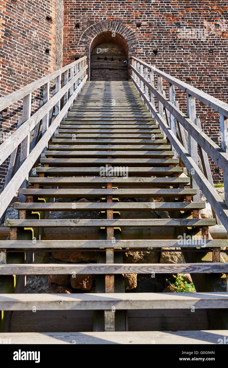Escalera y puerta a "Kärnan", Helsingborg, Skåne Län, Suecia Foto de stock