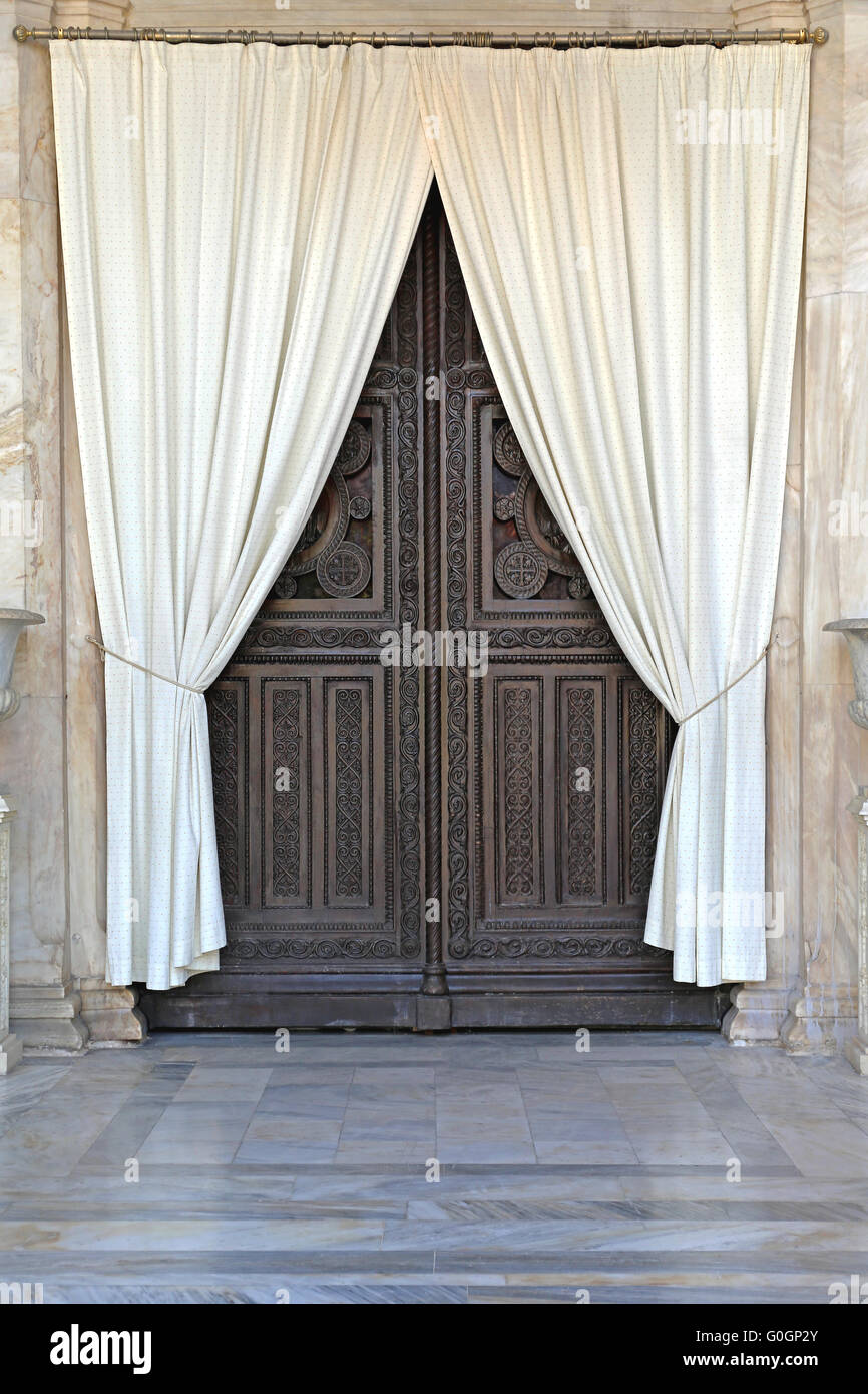 Cortinas de puerta imágenes de alta - Alamy