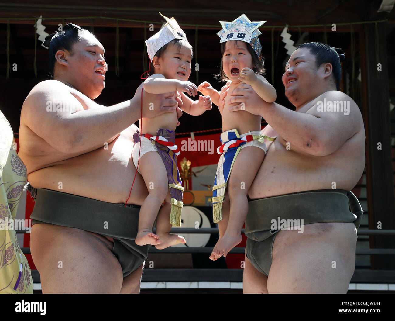 Nino De Sumo Bebe De Sumo Fotos E Imagenes De Stock Alamy