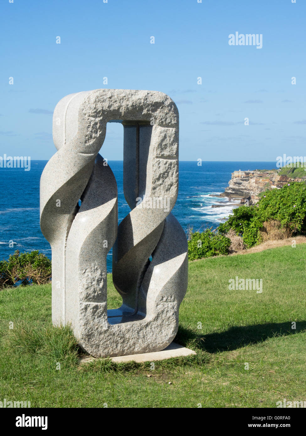 La escultura de granito Oushi Zokei de Bronte, Sydney. Foto de stock