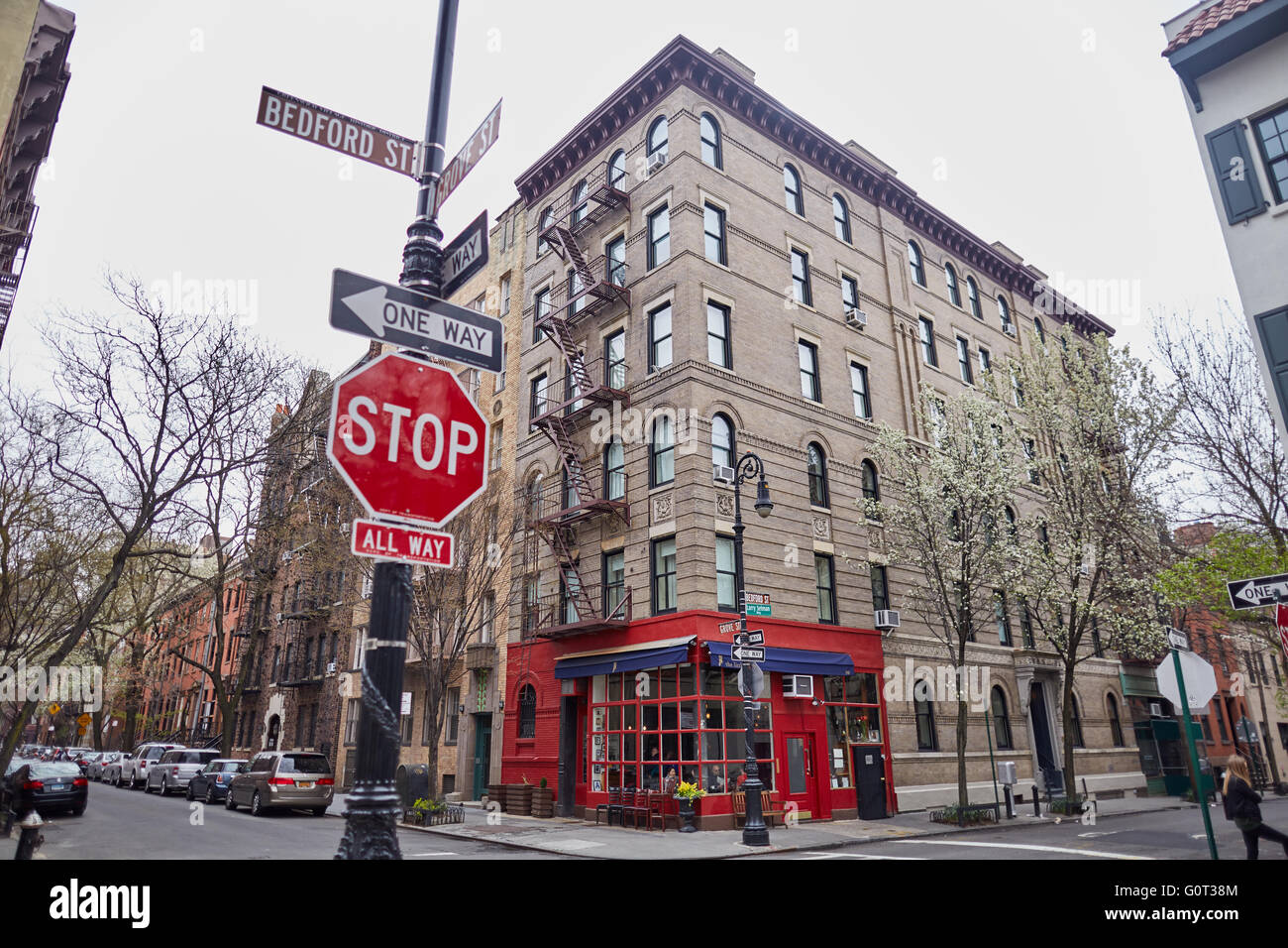 El Meatpacking District de Nueva York amigos TV drama show sitcom apartamento ubicación exterior bedford street Grove Street cafe bajo Foto de stock