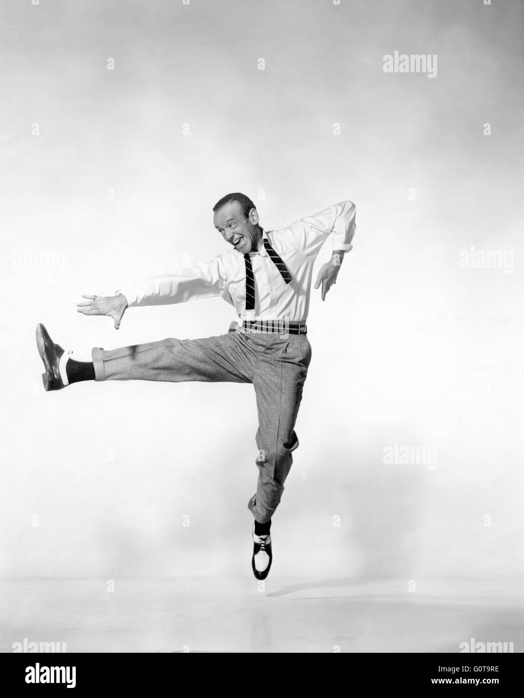 Fred Astaire / Papá piernas largas / 1955 dirigida por Jean Negulesco (20º Century Fox Film Corporation) Foto de stock