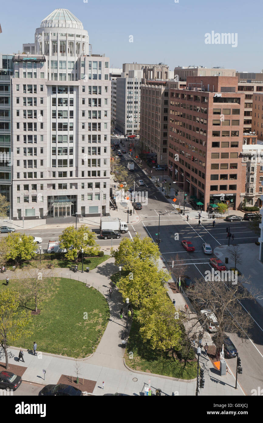 A vista de pájaro de 18 y H Street NW, y Edward R. Murrow park - Washington, DC, EE.UU. Foto de stock
